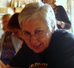 [Julie+Sop[1]...jpg]